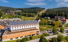 Hotel Element