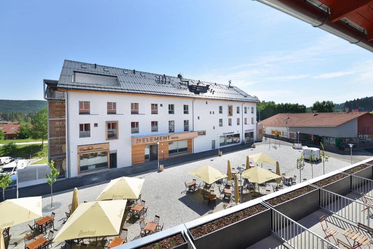 Hotel Element Lipno nad Vltavou Exteriör bild