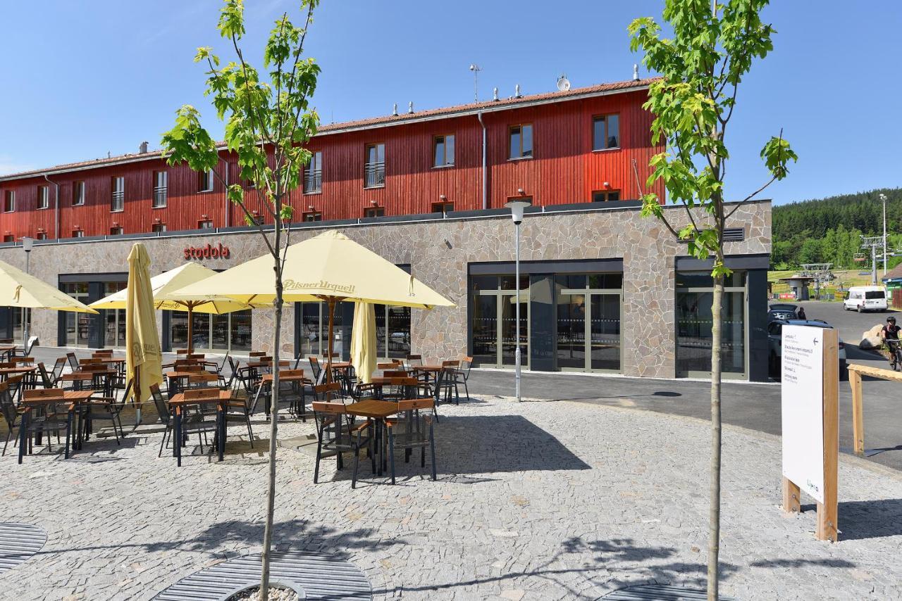 Hotel Element Lipno nad Vltavou Exteriör bild