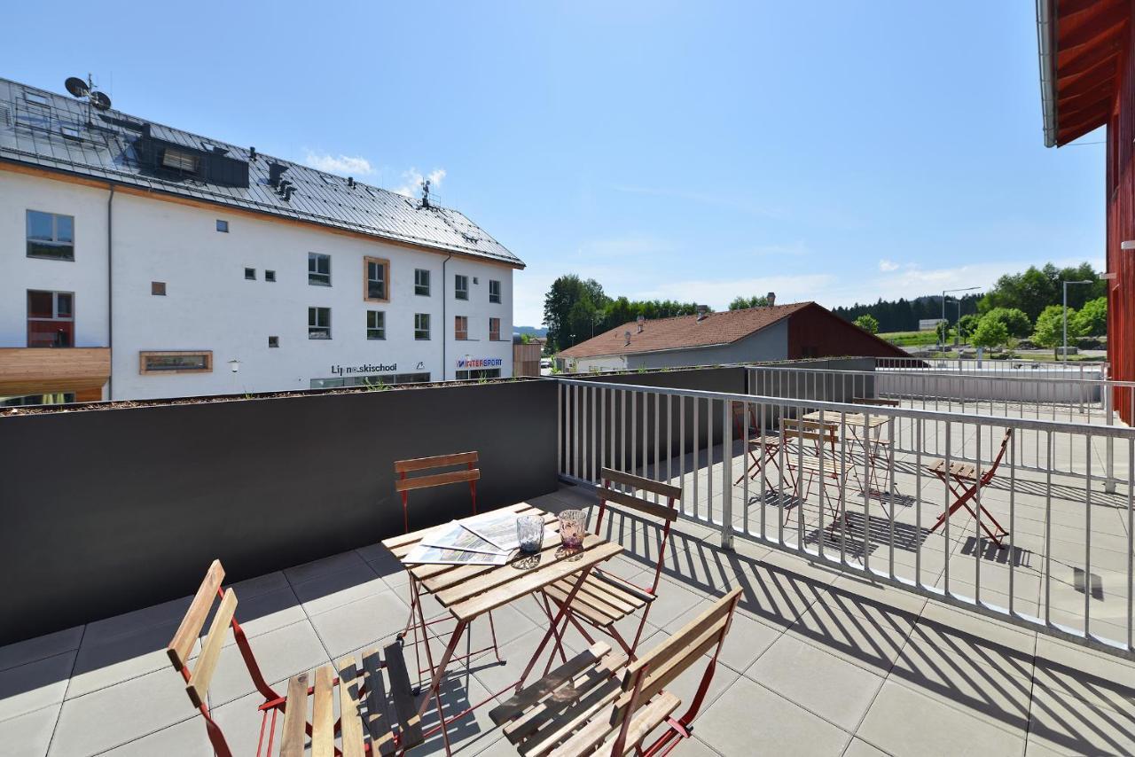 Hotel Element Lipno nad Vltavou Exteriör bild