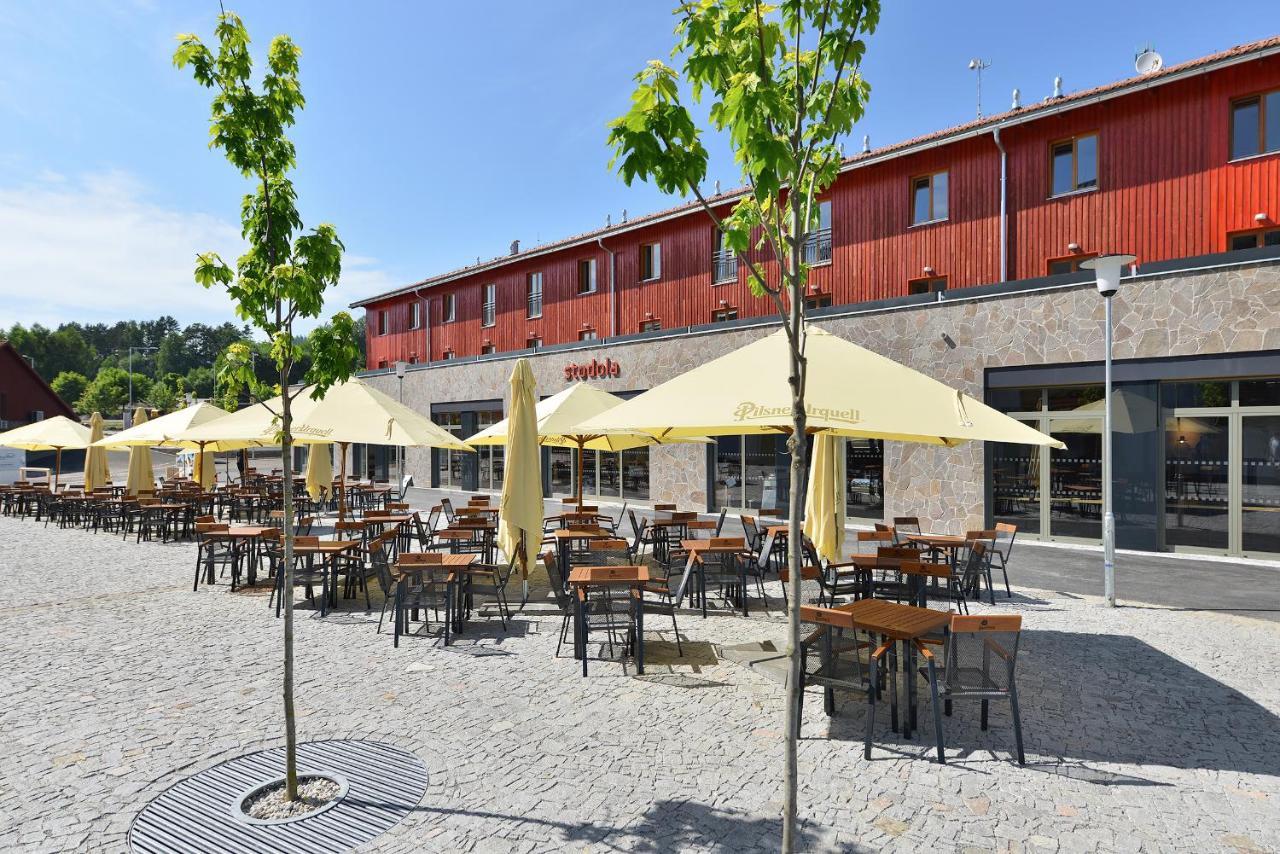 Hotel Element Lipno nad Vltavou Exteriör bild