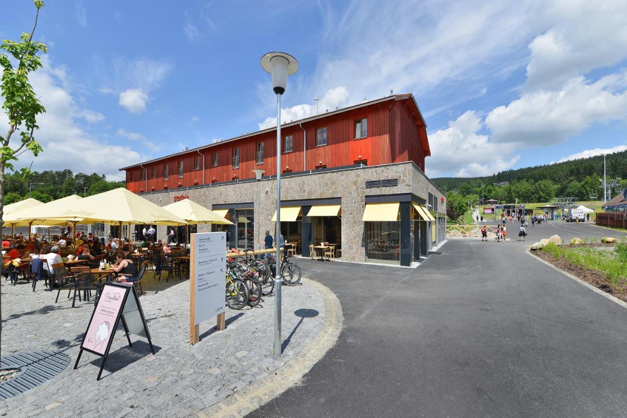 Hotel Element Lipno nad Vltavou Exteriör bild