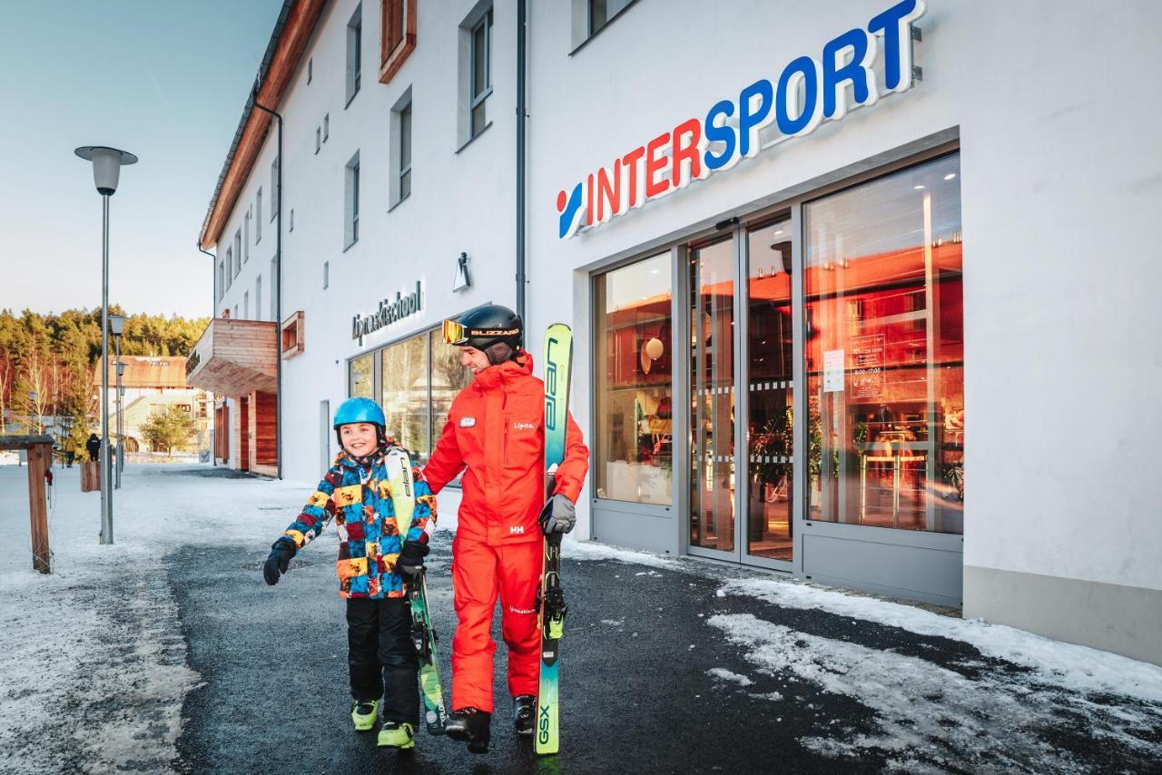 Hotel Element Lipno nad Vltavou Exteriör bild