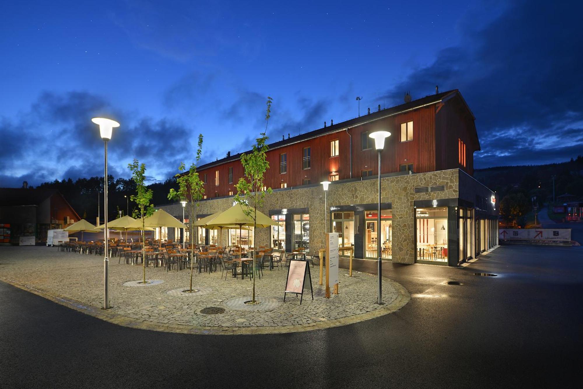 Hotel Element Lipno nad Vltavou Exteriör bild
